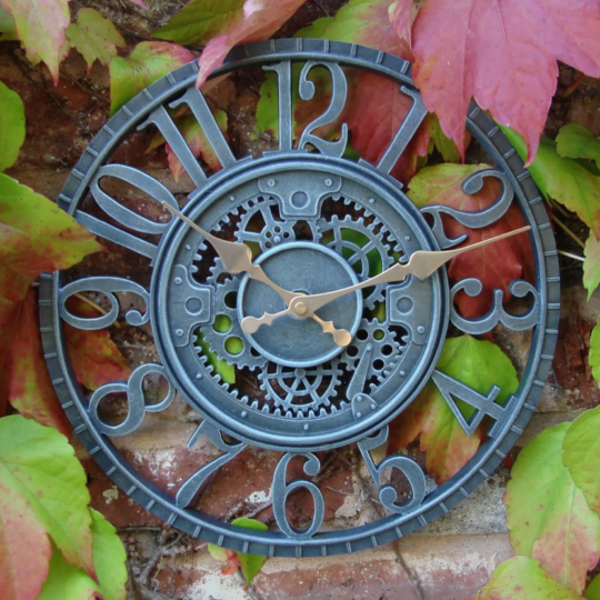 Beautiful Retro 30cm Outdoor Indoor Garden Classic Station Style Wall Clock - Hand Painted Church Clock